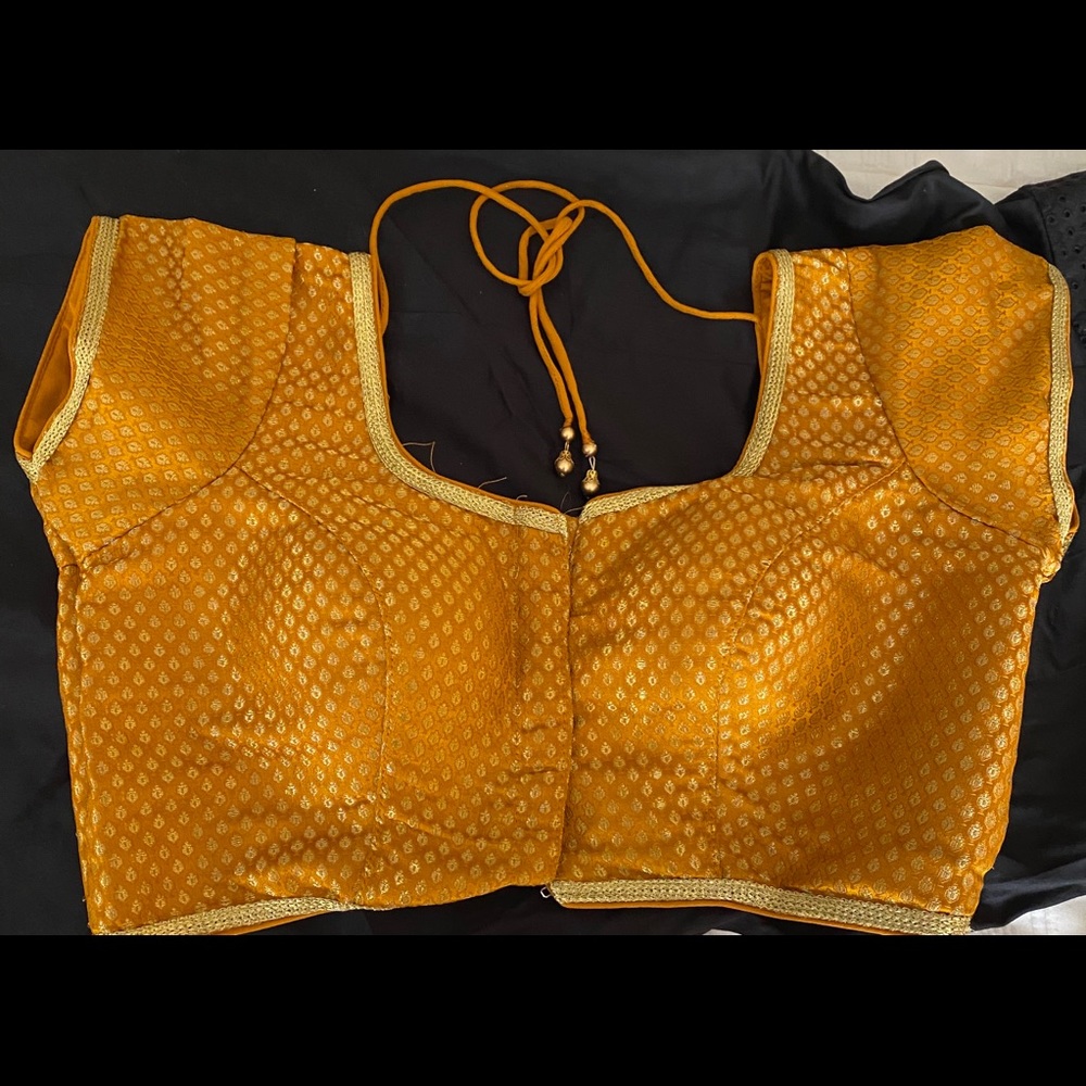 Saree blouse
